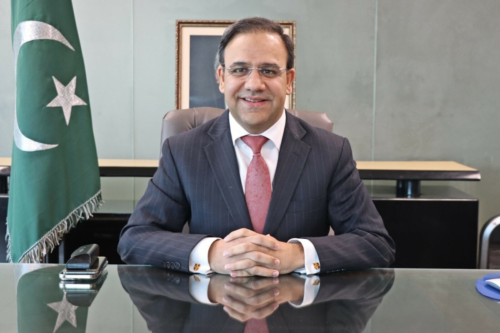Dr Umar Saif Drives Digital Transformation & Investment Boost